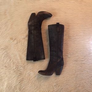 Brown Suede Boots from Italy! (Vero Cuoio!)